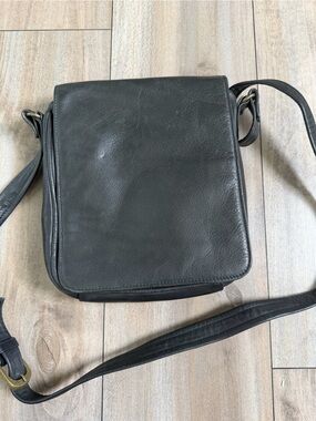 Tignanello Black Leather Messenger Crossbody Bag